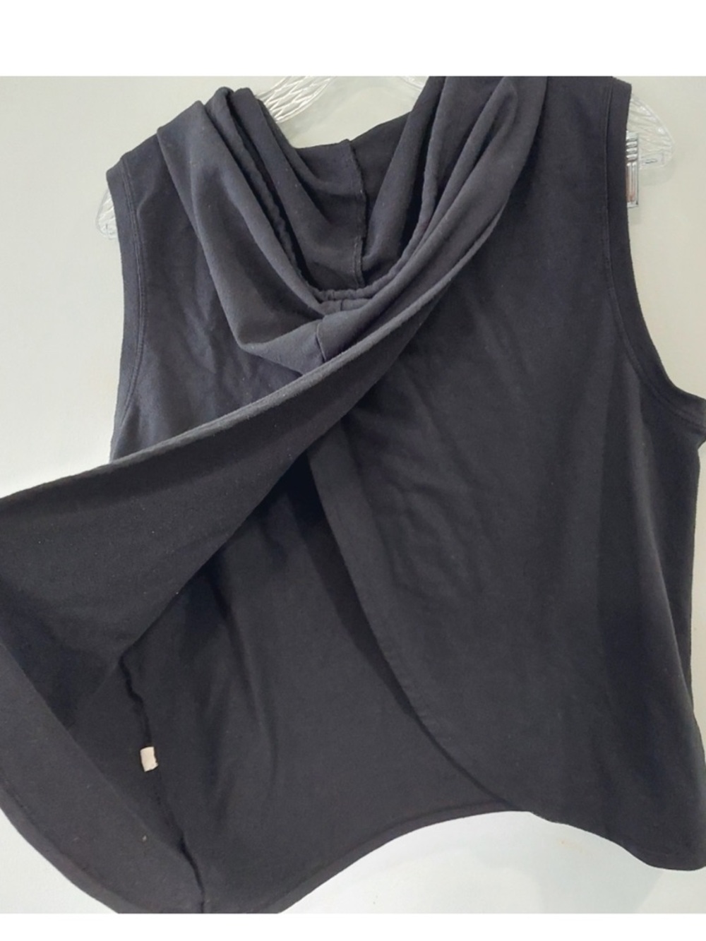 Aeropostale Black Sleeveless tulip Back Hooded Tank